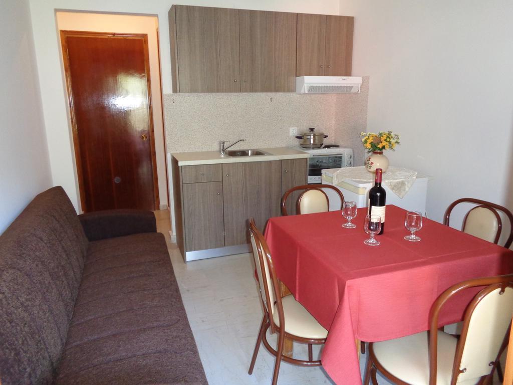 Skyline Apartment Velonades  Room photo